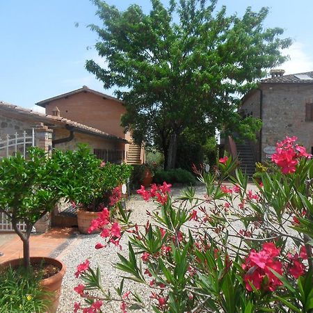 Fullino Nero Rta - Residenza Turistico Alberghiera 시에나 외부 사진