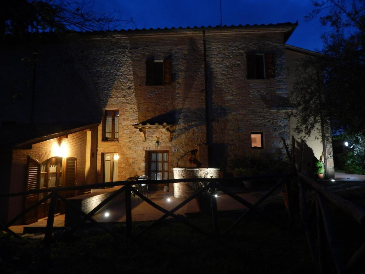 Fullino Nero Rta - Residenza Turistico Alberghiera 시에나 외부 사진