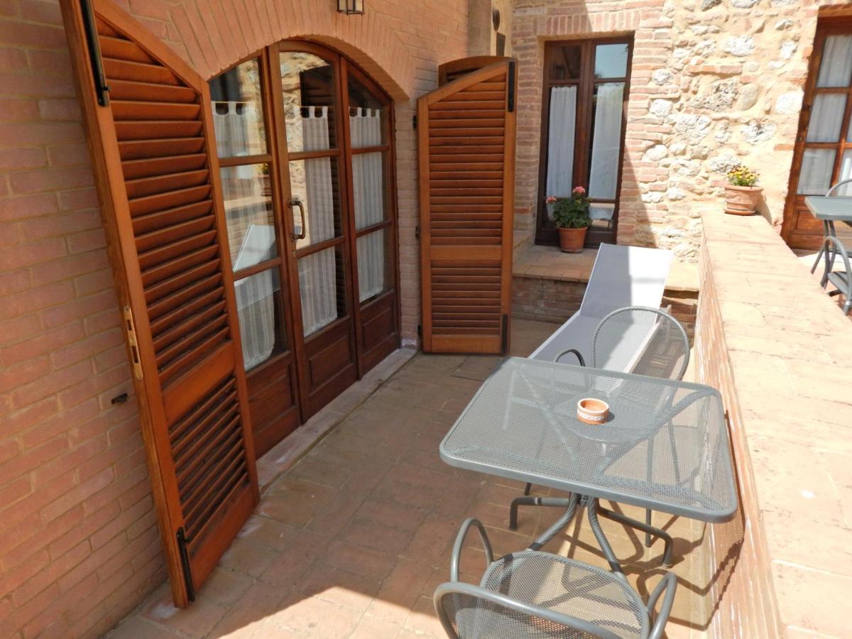 Fullino Nero Rta - Residenza Turistico Alberghiera 시에나 외부 사진