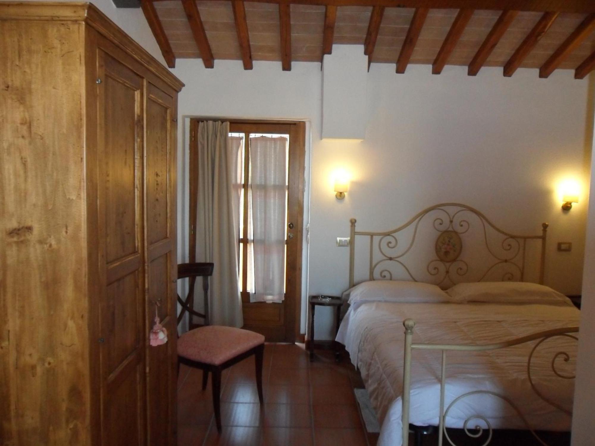 Fullino Nero Rta - Residenza Turistico Alberghiera 시에나 외부 사진