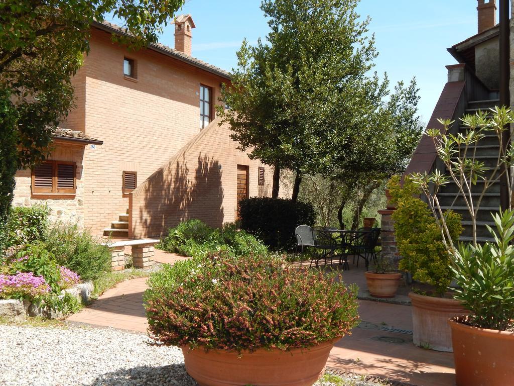 Fullino Nero Rta - Residenza Turistico Alberghiera 시에나 외부 사진