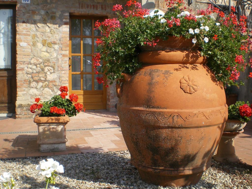 Fullino Nero Rta - Residenza Turistico Alberghiera 시에나 외부 사진