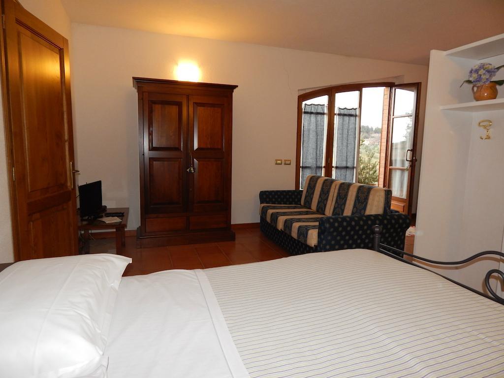 Fullino Nero Rta - Residenza Turistico Alberghiera 시에나 외부 사진